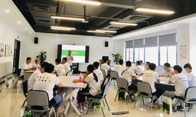 行而不辍,未来可期-加油，，，，，优德88官网网站人！